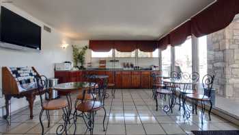 Americas Best Value Inn Uvalde