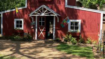 Rosevine Inn Bed & Breakfast and Extended Stay Lodging