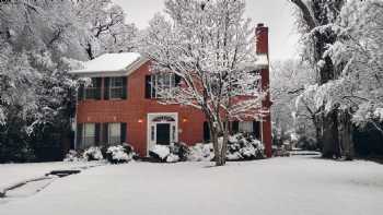 Rosevine Inn Bed & Breakfast and Extended Stay Lodging