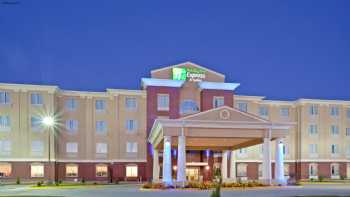 Holiday Inn Express & Suites Dumas, an IHG Hotel