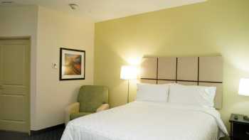 Candlewood Suites Plano North, an IHG Hotel