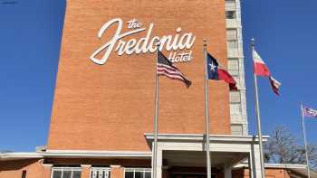 Fredonia Hotel