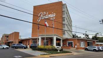 The Fredonia Hotel & Convention Center