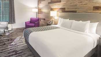 La Quinta Inn & Suites by Wyndham Dallas - Wylie