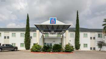 Motel 6 New Braunfels, TX