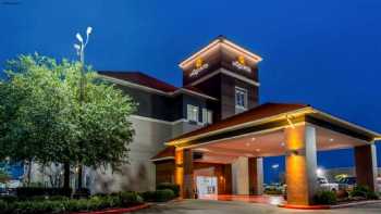 La Quinta Inn & Suites by Wyndham Orange