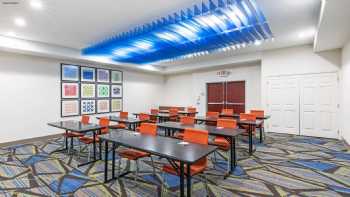 Holiday Inn Express & Suites Vidor South, an IHG Hotel