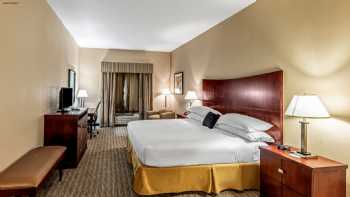 Red Lion Inn & Suites Mineral Wells