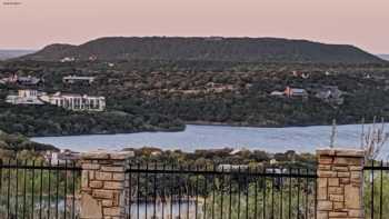 The Inn at The Cliffs