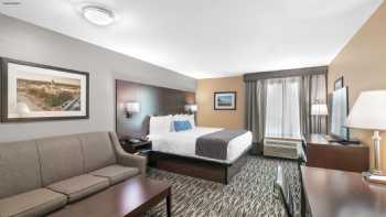 Best Western Plus Denton Inn & Suites