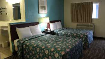 American Inn & Suites