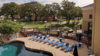 Tanglewood Resort