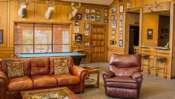 Lake Fork Lodge