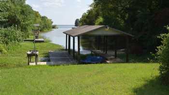 Corry's Guest House on Lake Fork