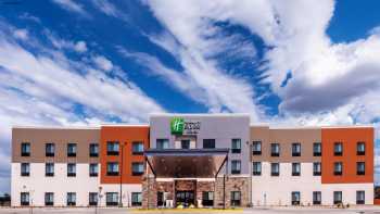 Holiday Inn Express & Suites Perryton, an IHG Hotel