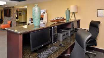 Holiday Inn Express & Suites Austin SW - Sunset Valley, an IHG Hotel