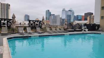 Holiday Inn Express & Suites Austin Downtown - University, an IHG Hotel