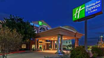 Holiday Inn Express & Suites Eagle Pass, an IHG Hotel