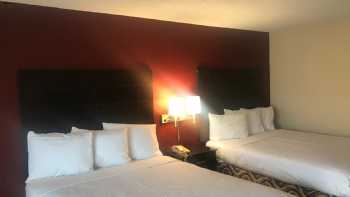 Red Roof Inn & Suites San Angelo