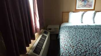 Days Inn by Wyndham El Paso Airport East