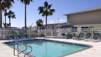 Super 8 by Wyndham Aransas Pass