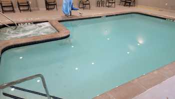 La Quinta Inn & Suites by Wyndham Fort Worth West - I-30