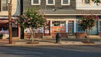 Delaware City Liquors