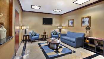 Holiday Inn Express & Suites Sealy, an IHG Hotel