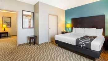 La Quinta Inn & Suites by Wyndham Glen Rose