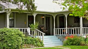 Murski Homestead Bed and Breakfast