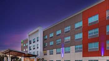 Holiday Inn Express & Suites Stafford NW - Sugar Land, an IHG Hotel