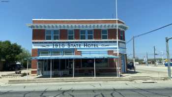 1910 State Hotel