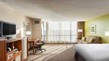 Holiday Inn Austin-Town Lake, an IHG Hotel