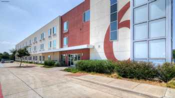 Motel 6 Roanoke, TX - Northlake - Speedway