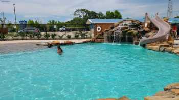 Summer Breeze USA RV Resort