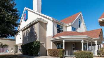 Motel 6 North Richland Hills, TX - NE Fort Worth