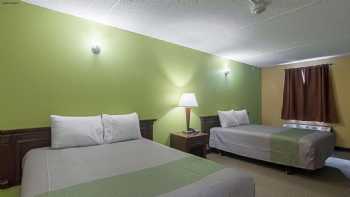 LoneStar Inn & Suites