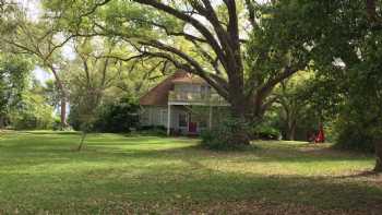 Enchanted Oaks BNB