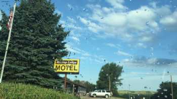 Hilltop Lodge Motel