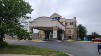 Baymont Inn & Suites By Wyndham, Lincoln