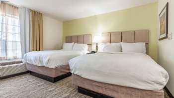 Candlewood Suites Lincoln, an IHG Hotel