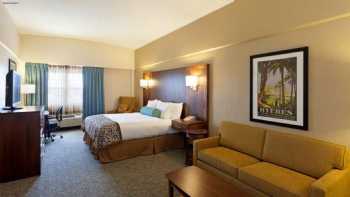 DoubleTree by Hilton Hotel Cape Cod - Hyannis