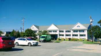 Hyannis Travel Inn