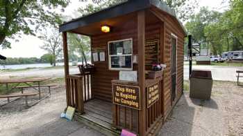 Lewis and Clark St Park Campground