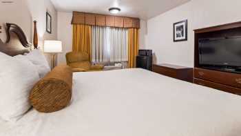 SureStay Plus Hotel By Best Western Omaha South