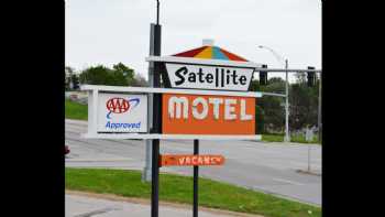 Satellite Motel