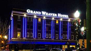 Grand Weaver Hotel