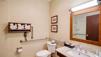 Comfort Inn & Suites Bellevue - Omaha Offutt AFB