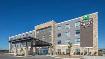 Holiday Inn Express & Suites West Omaha - Elkhorn, an IHG Hotel