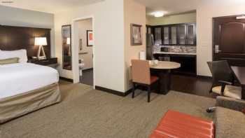 Staybridge Suites Omaha West, an IHG Hotel